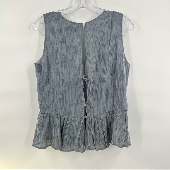 Club Monaco blue v-neck sleeveless flare hem blouse top size S - Picture 6 of 9